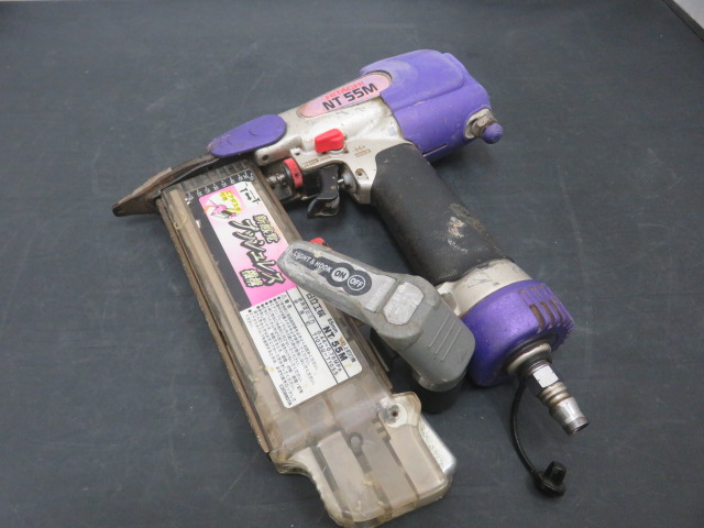 Makita - ☆中古品☆makita マキタ 常圧 50mm 仕上釘打機 AF502