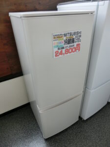 MITSUBISHI 冷蔵庫　MR-P15G-W 2021年製　146L 2ドア製造年式2021年製